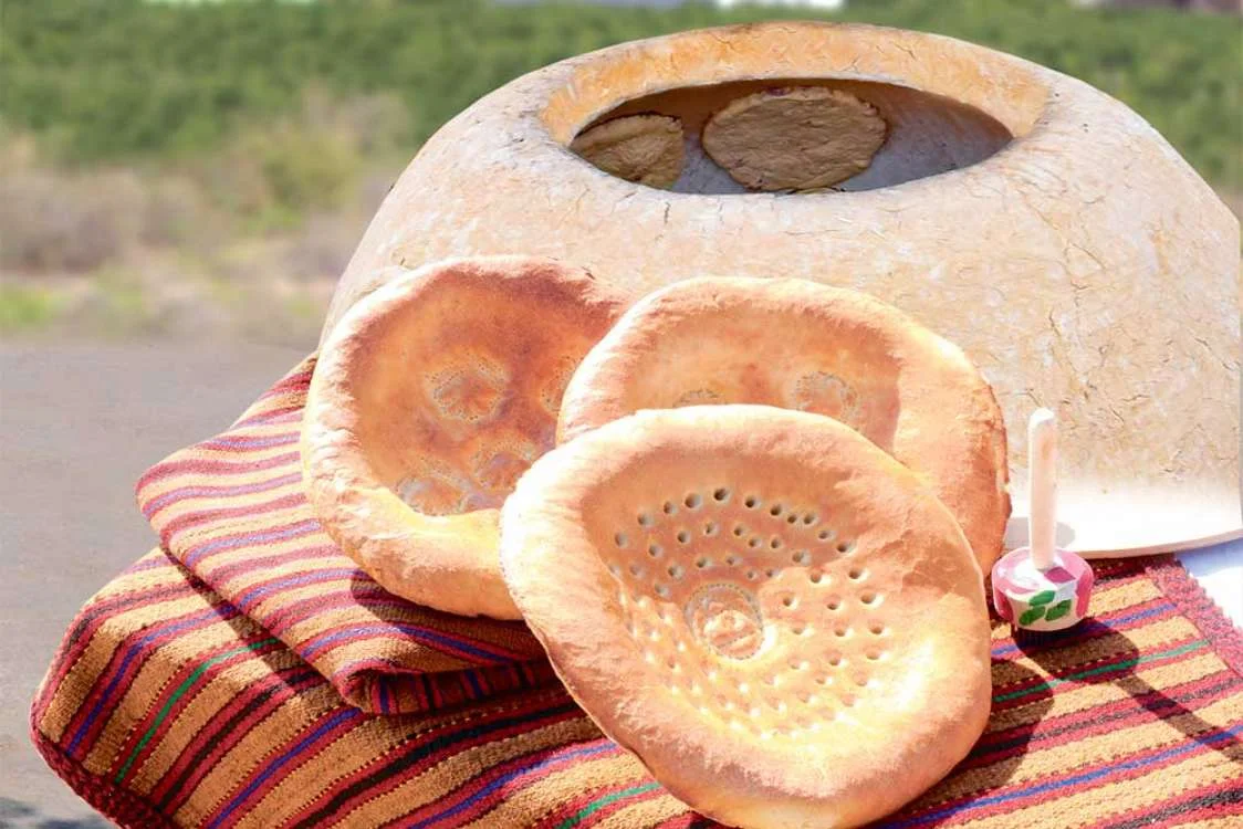 La bakeja fabriko en Turkmenabat superis sian produktadplanon