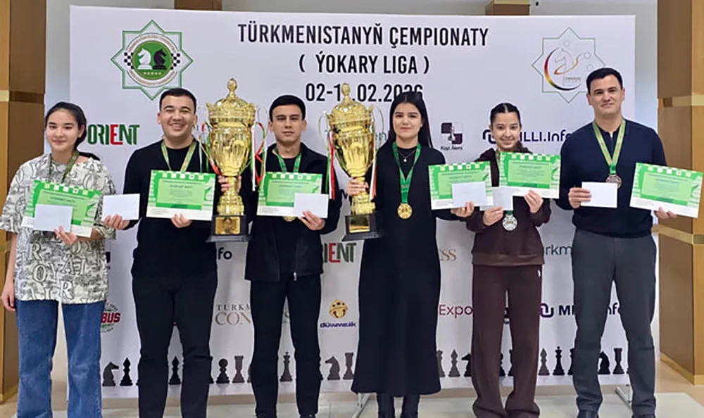 В Туркменабате определили победителей областного чемпионата по шахматам