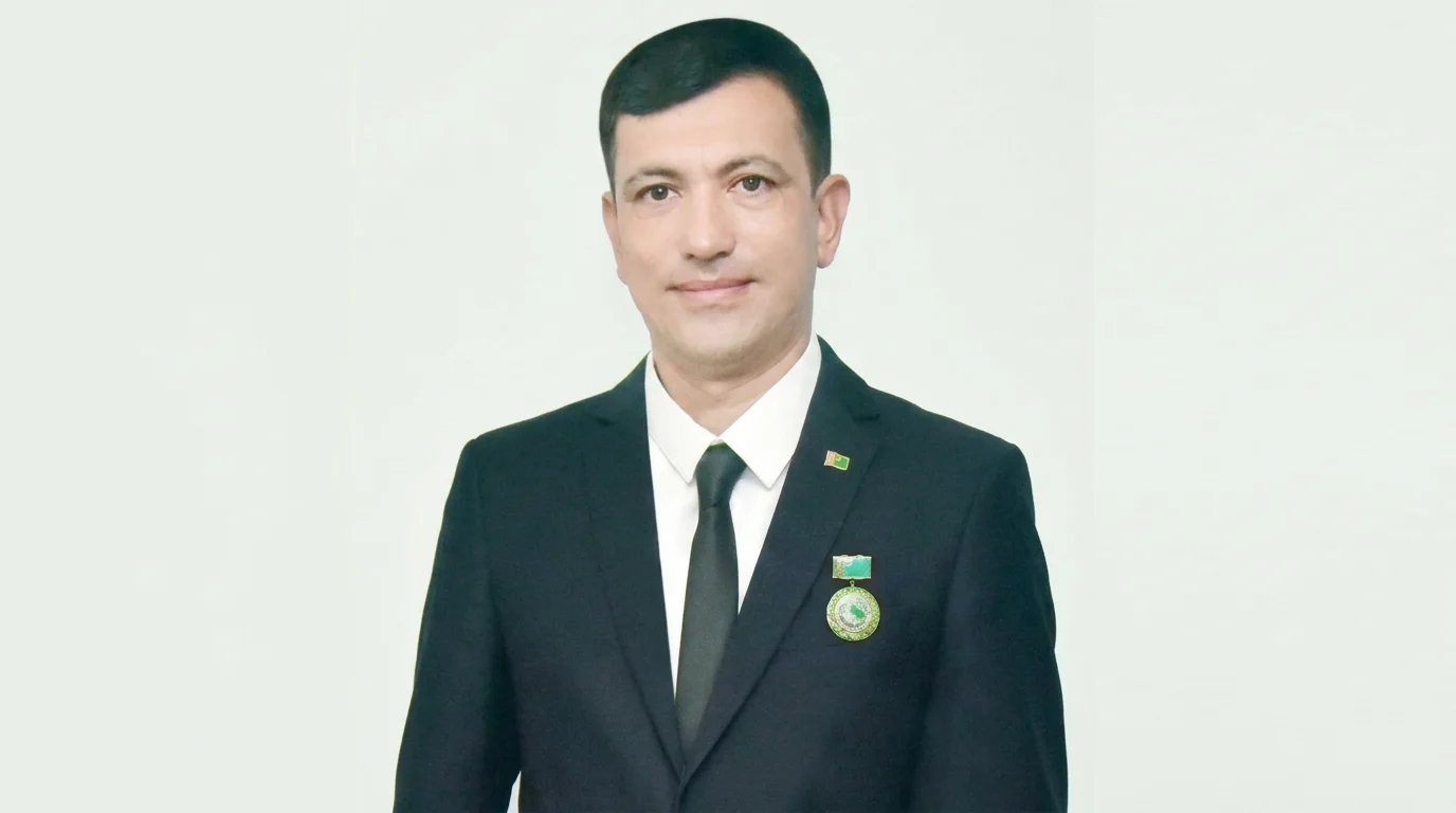 Ак ниет эмгеги мамлекеттик сыйлык менен сыйланган